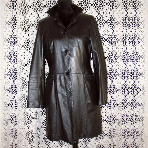 Womans Danier fitted leather coat D0023 - Picture 1 of 3